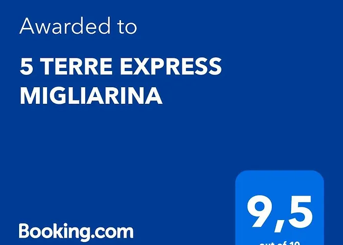 5 Terre Express Migliarina - Near Train Station * La Spezia